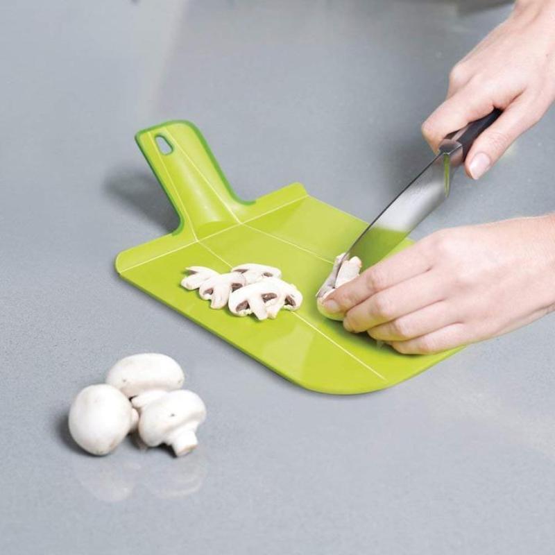 Green Folding Plastic Kitchen Cutting Board with Non-Slip Feet