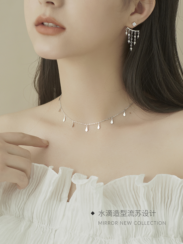 Little moose simple and fashionable water drop Tassel Necklace female clavicle chain small crowd feeling silver neck chain Han accessories Choker