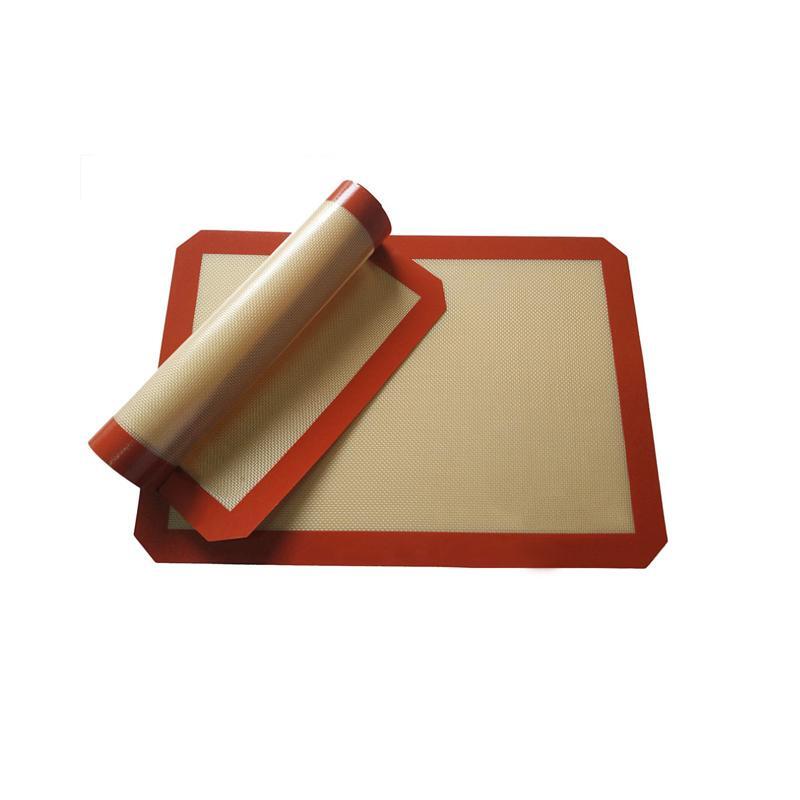 BREEZYLIVE 42×29.5 cm Food Safe Non-Stick Silicone Baking Mats Liners